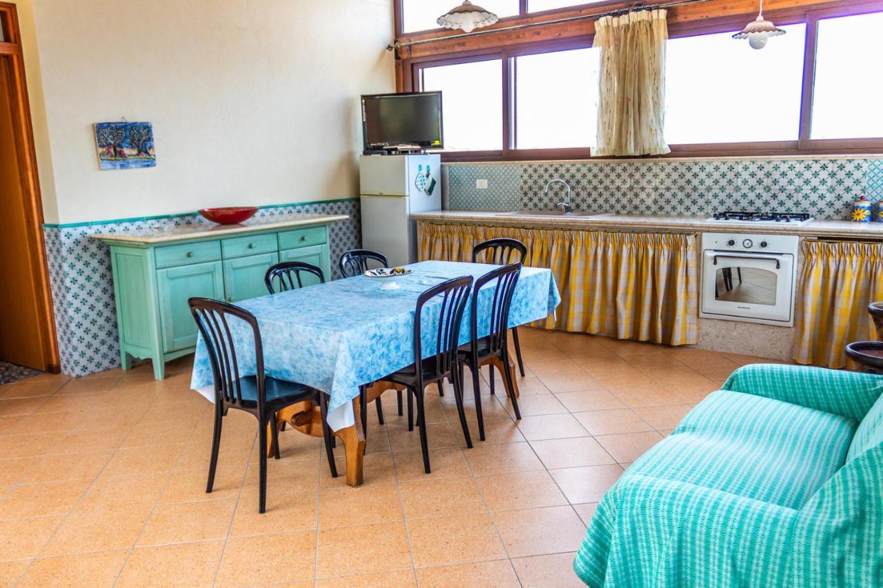 Villa Verde Con Vista Sul Mare 산비토로카포 외부 사진